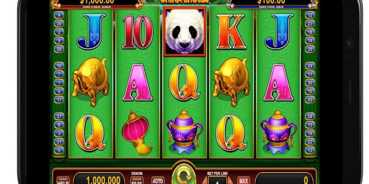 Mastering the Art of Online Baccarat: A Detailed Guide